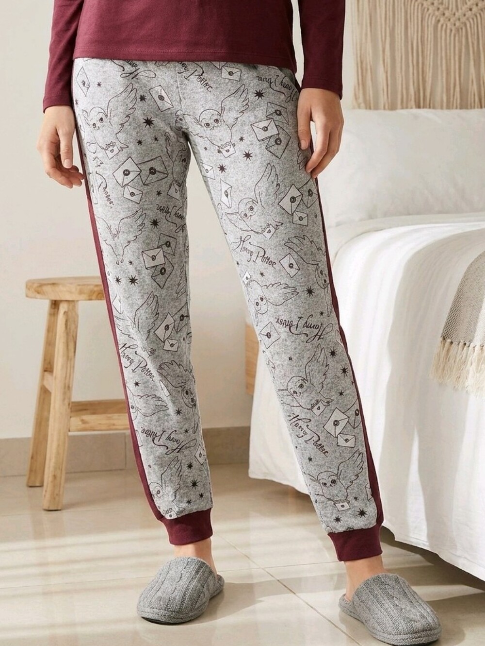 Harry Potter Hedwig Women’s M Gray Fleece Jogger Pajama Lounge Pants Hogwarts